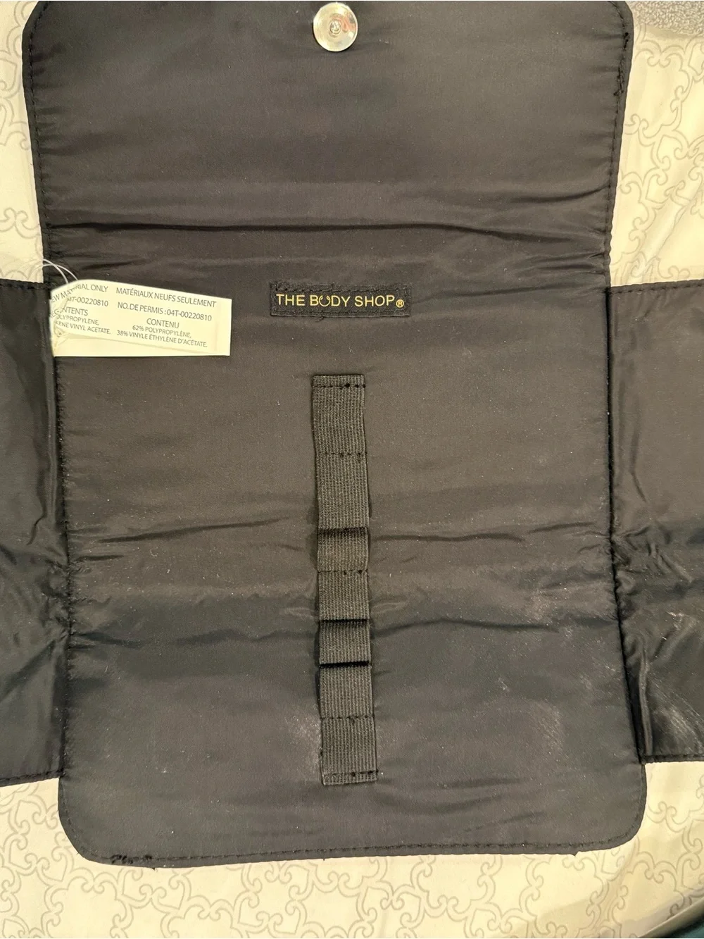 Bundle of makeup bags & makeup brush bags